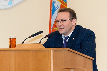 Бюджет принят в первом чтении    